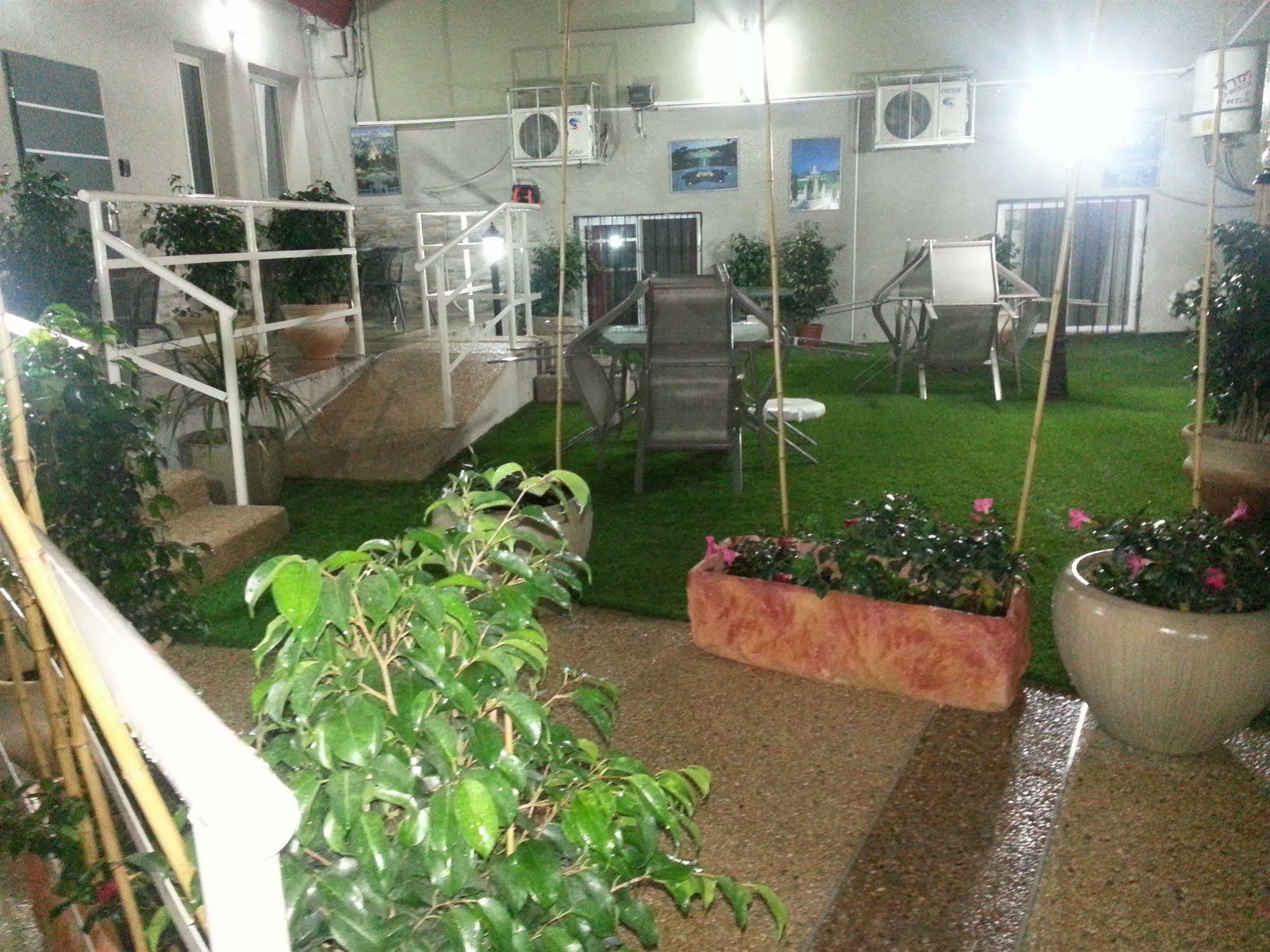Zimmer Garden Haifa Luaran gambar