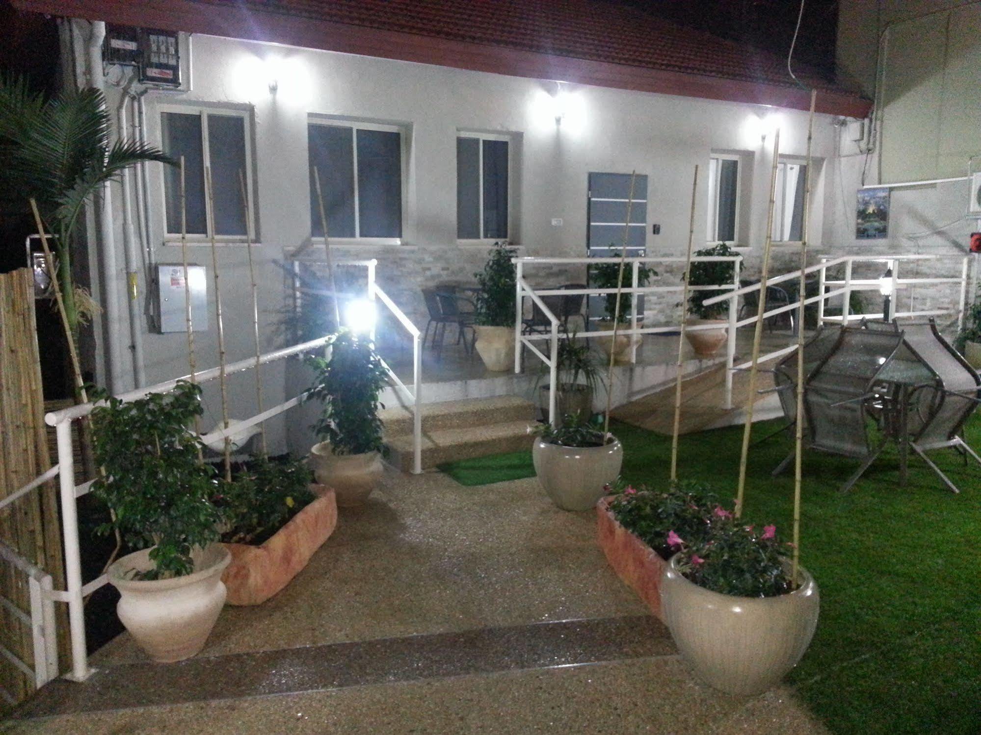 Zimmer Garden Haifa Luaran gambar
